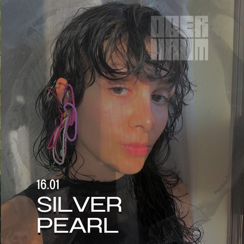 silver pearl on the OBERHAUM artwork